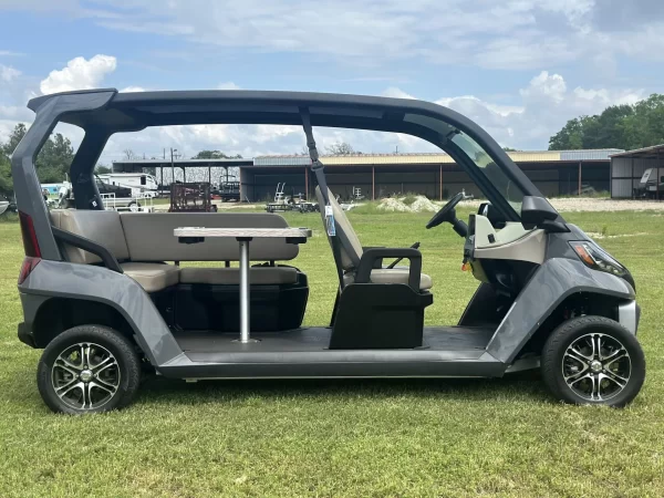 2023 Club Car CRU - Image 6