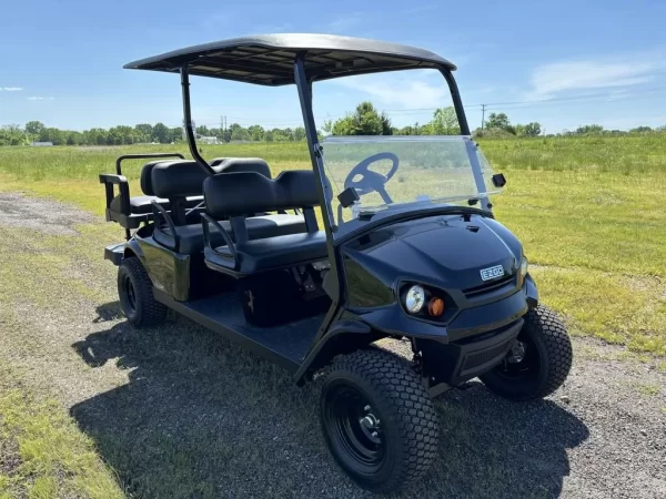 2024 E-Z-GO Valor® 6 48V - Image 2