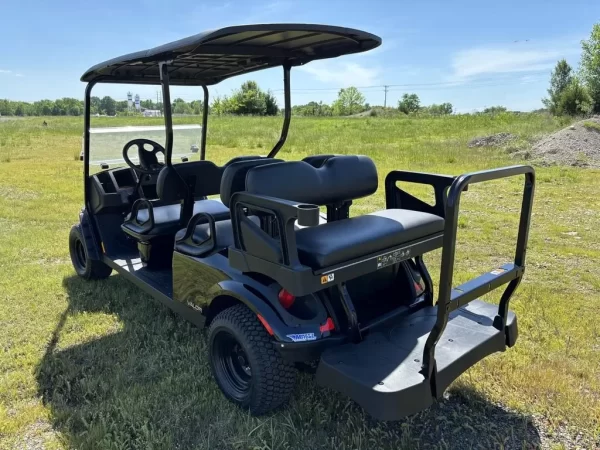2024 E-Z-GO Valor® 6 48V - Image 5